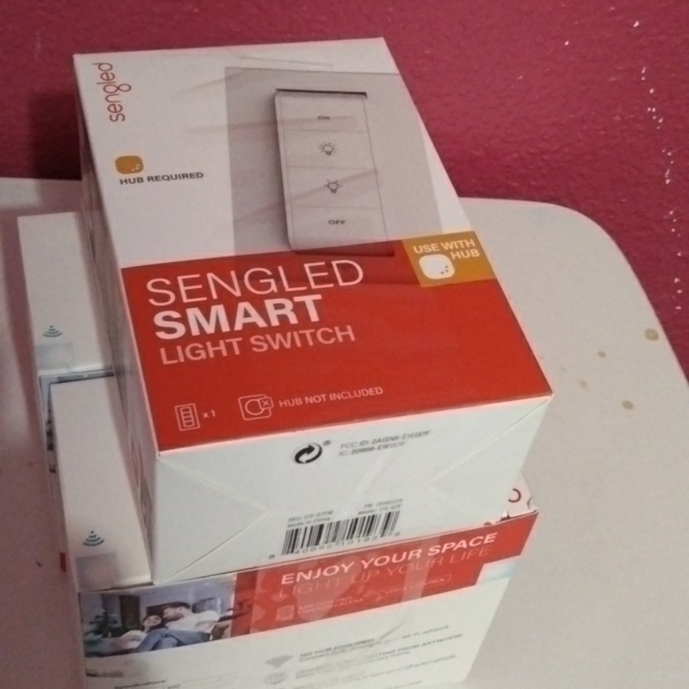 Smart light switch and blubs